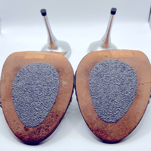 Cute Bebe Shoes, 6.5 Medium, Silver, Preowned/Used. See pictures. Final Price. - Picture 5 of 6